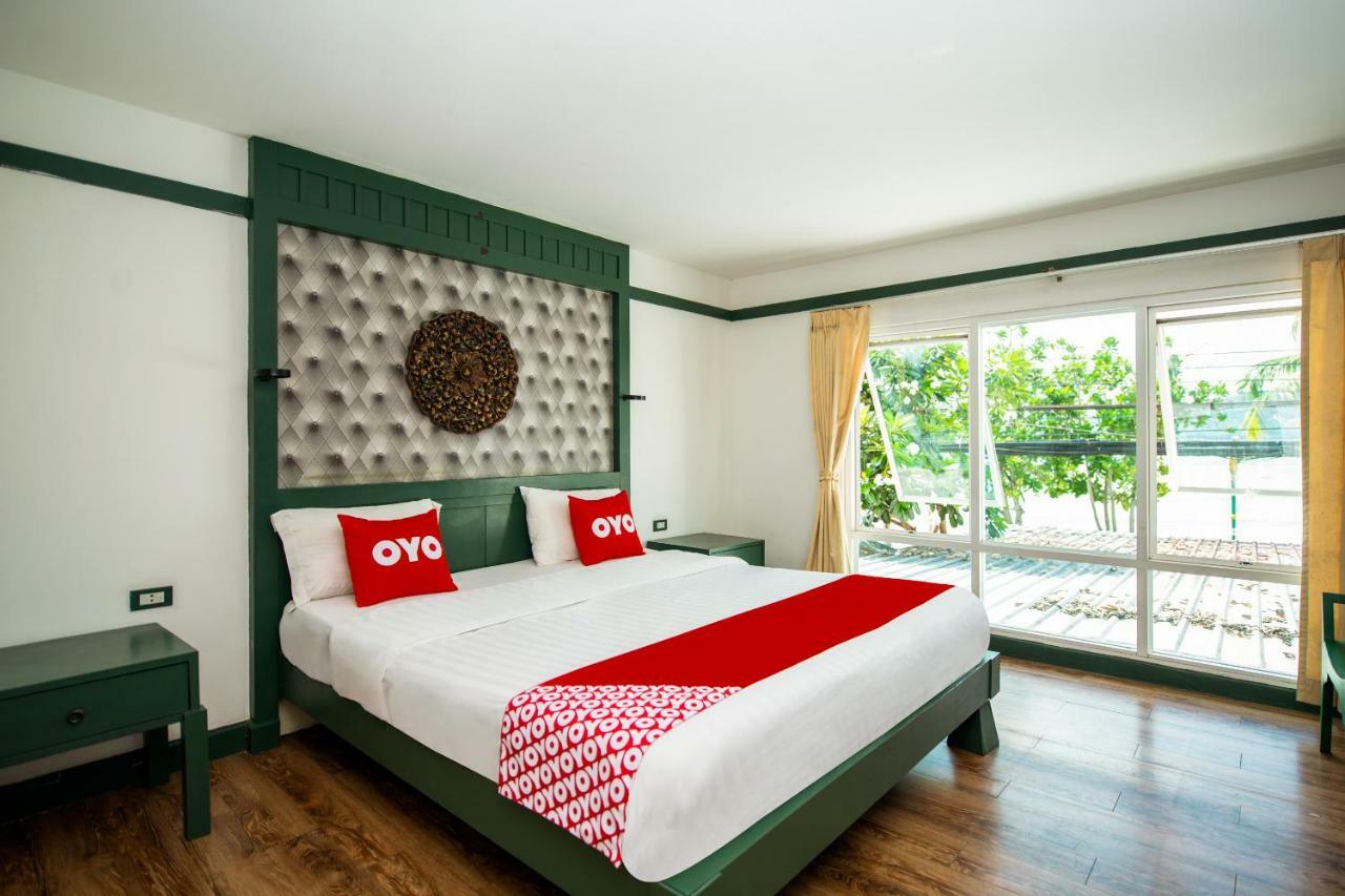 Oyo 255 The Ocean Hotel Patong Exteriör bild